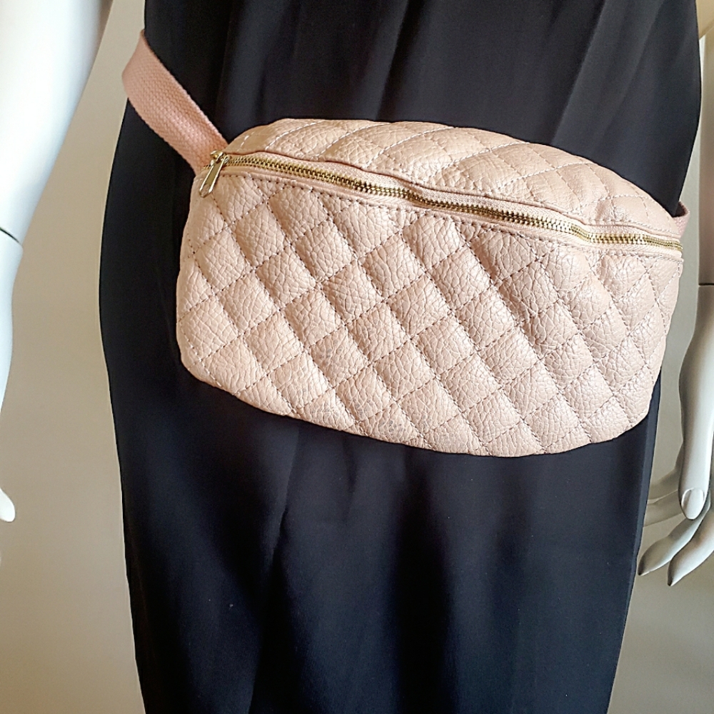NWT PINK BELT BAG FROM NORDSTROM